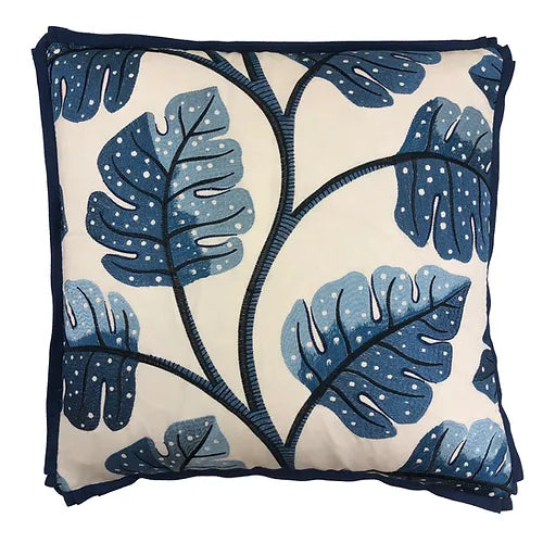 LENTI BLUEBELL PILLOW