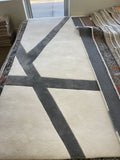 GREY & WHITE ABSTRACT RUG