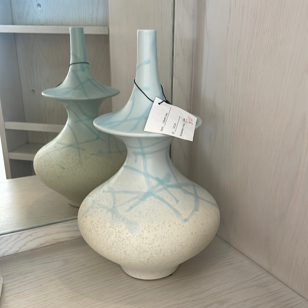 Lilibeth Vase