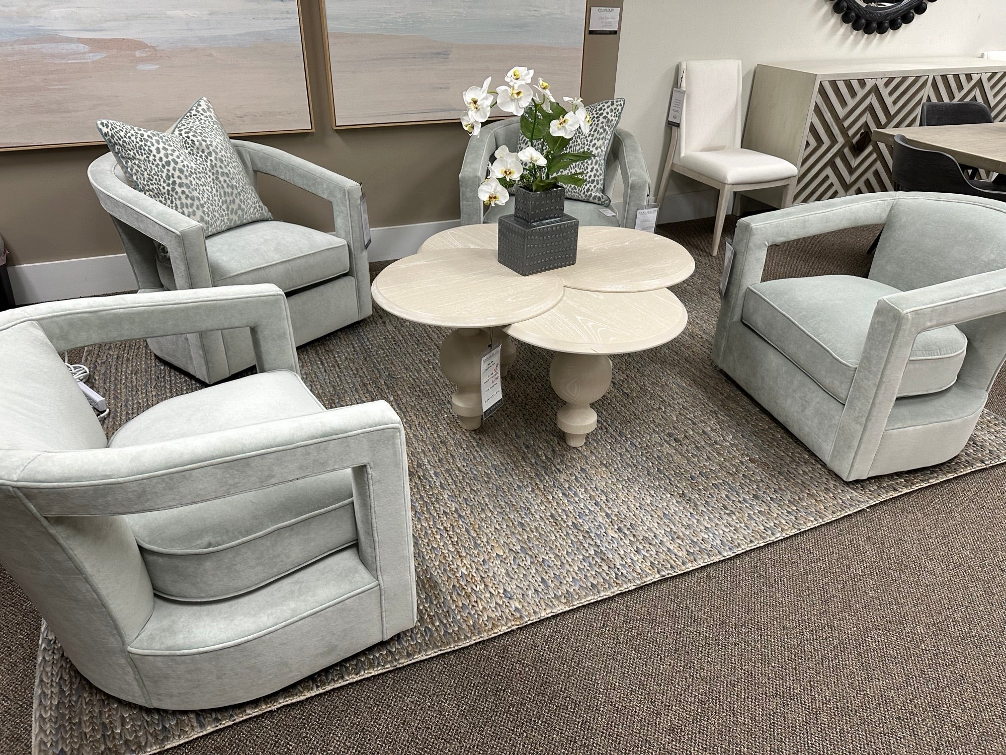 ALANA SWIVEL CHAIR