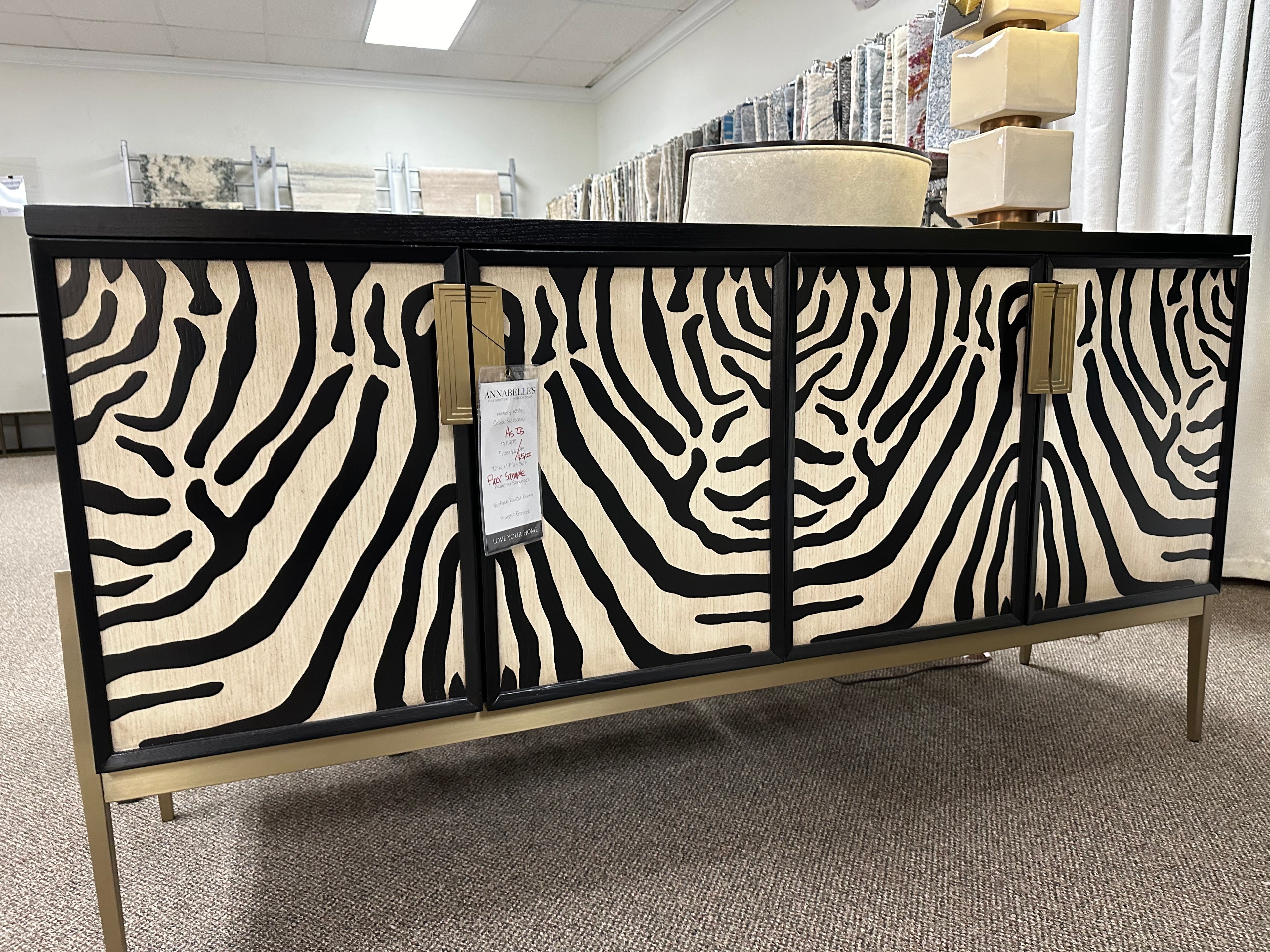 COLZA SIDEBOARD