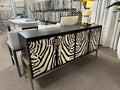 COLZA SIDEBOARD