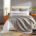 MOLLY BED THROW