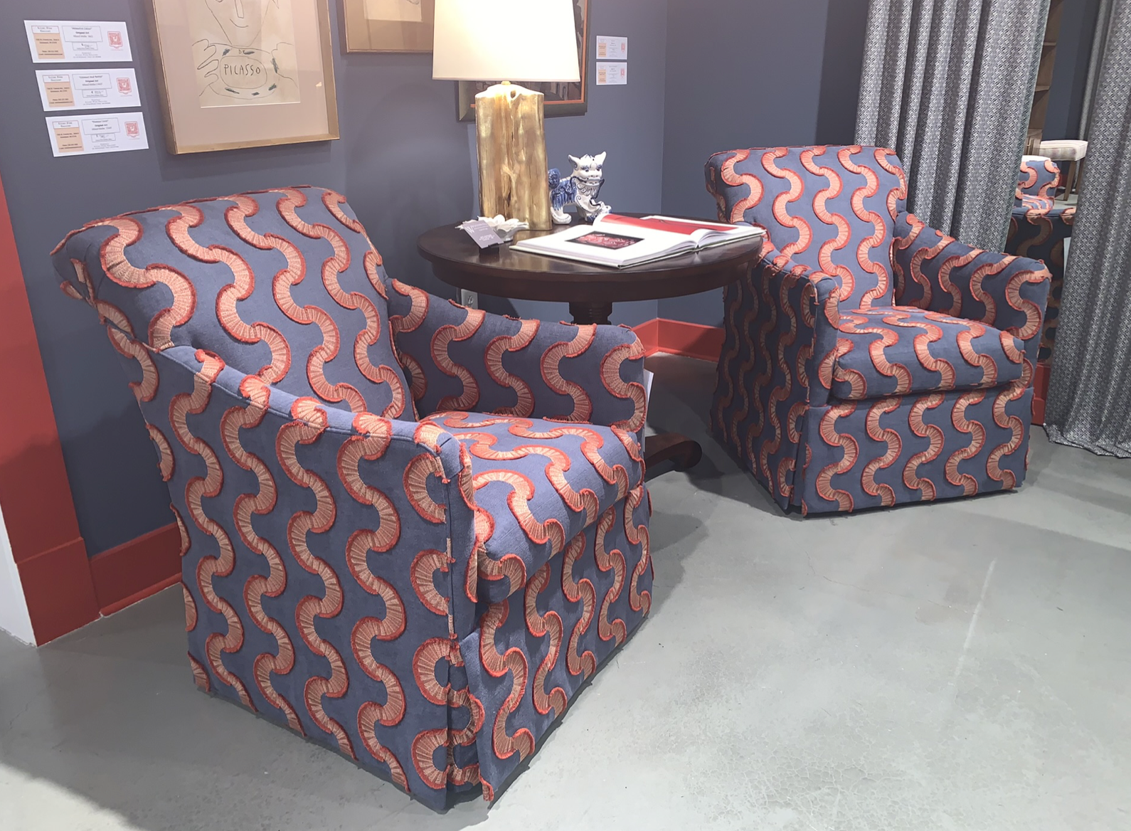 CALHOUN SWIVEL CHAIR