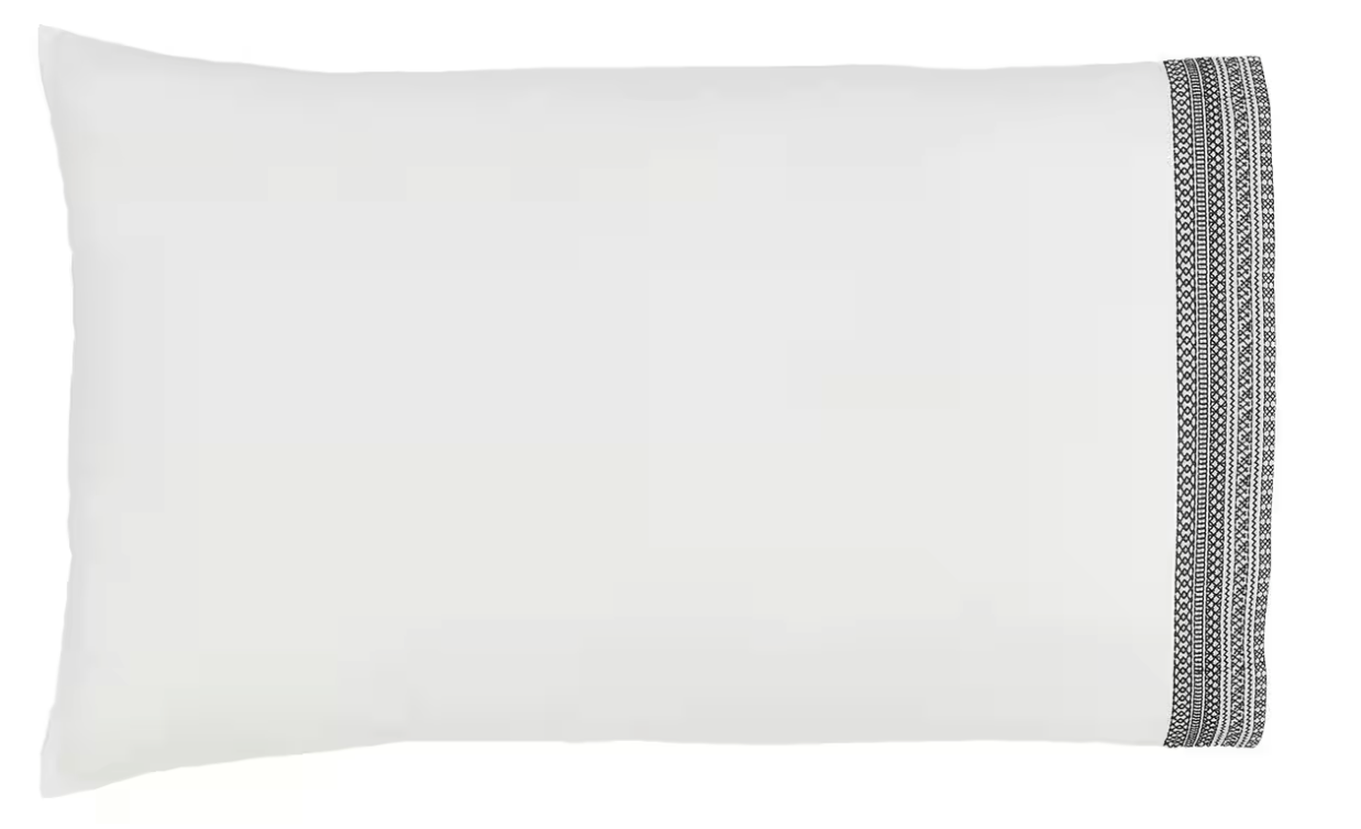 OLIVIA PILLOW CASE SET