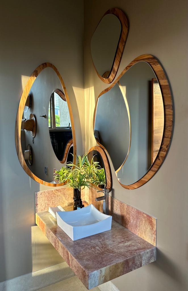 PANTE MIRROR IN TEAK 22"