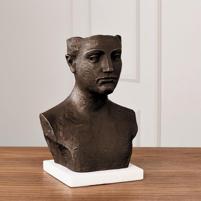 HEAD SCULPTURE